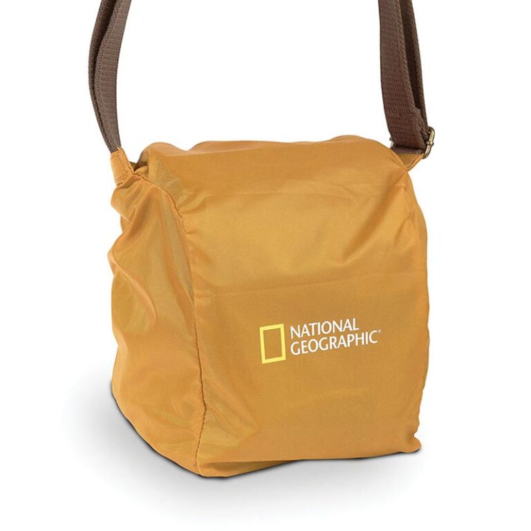 National Geographic Africa A2210RC